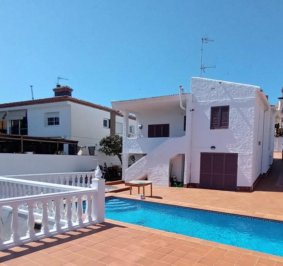 Villa Casa Independiente Con Piscina A 2 Km. De La Playa à Segur de Calafell Extérieur photo